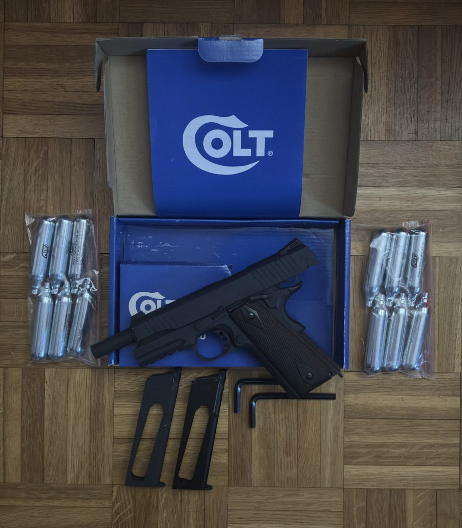 COLT 1911 RAIL GBB (CO2 / NOIR)