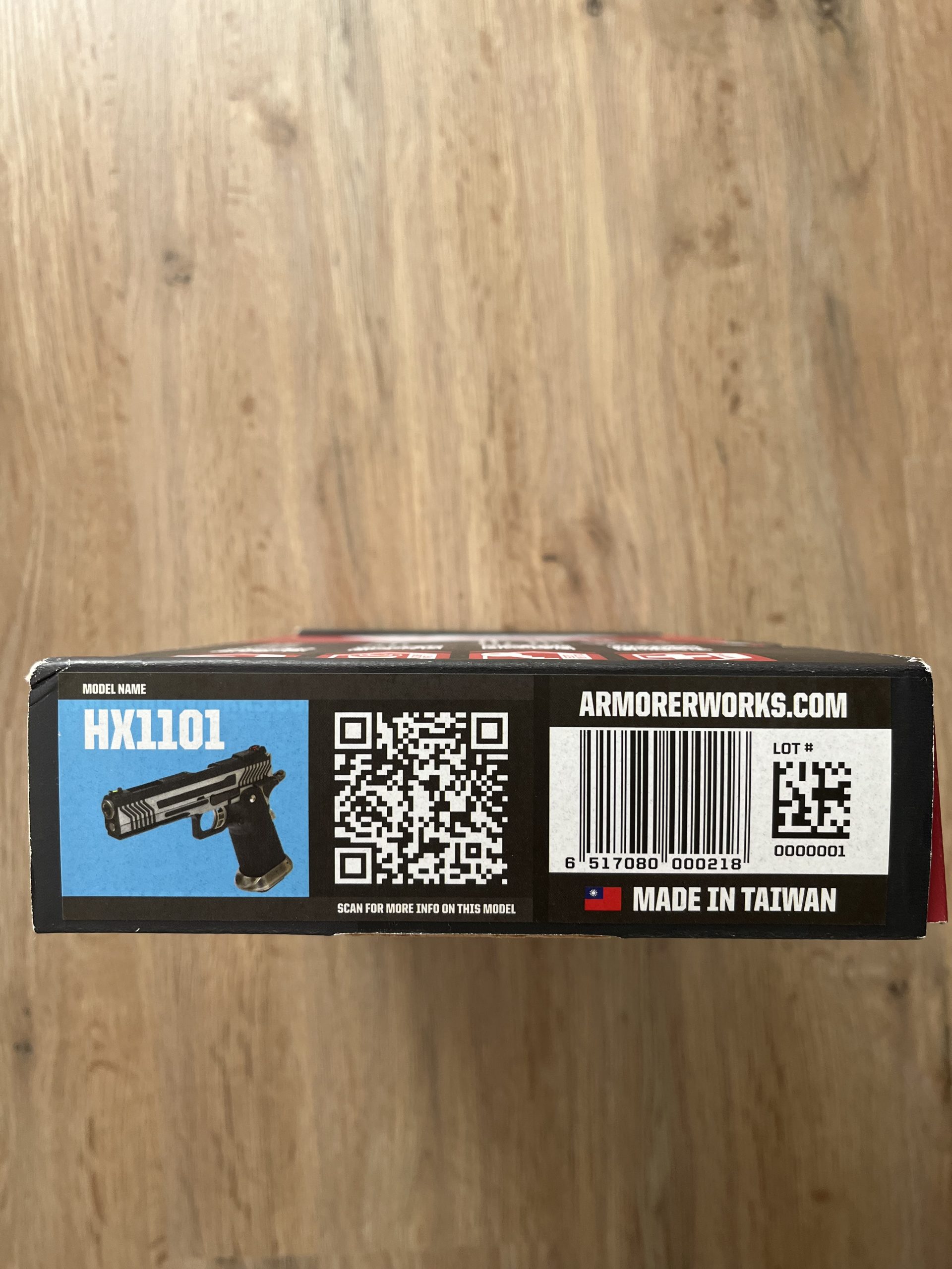 AW Custom HX1101 Hi-Capa quasi NEUF + chargeur (jamais utilisé en partie)