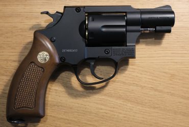 Revolver Wingun Sport 733 canon 2,5" avec marquages S&W