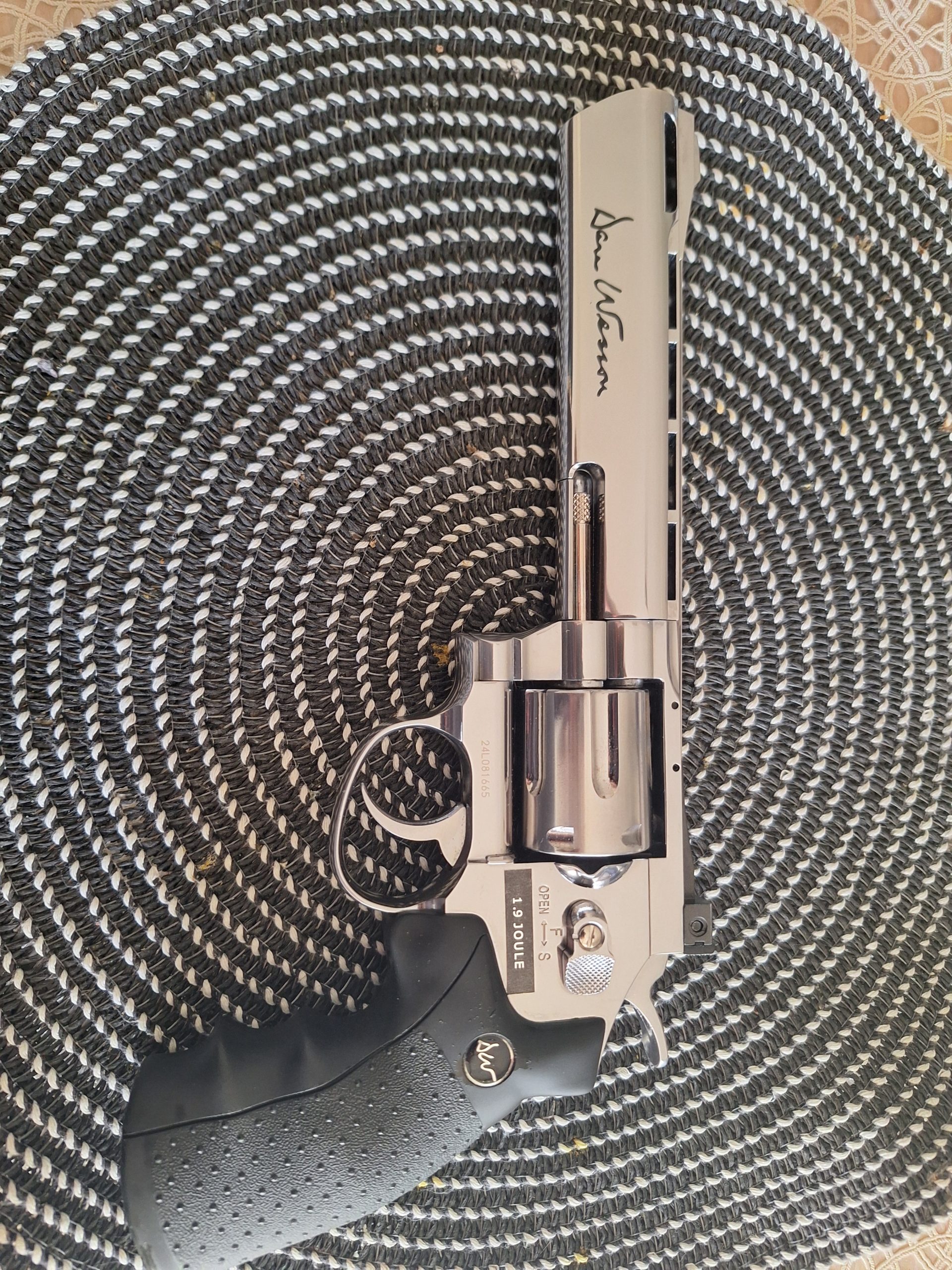 Revolver dan wesson 6 ASG