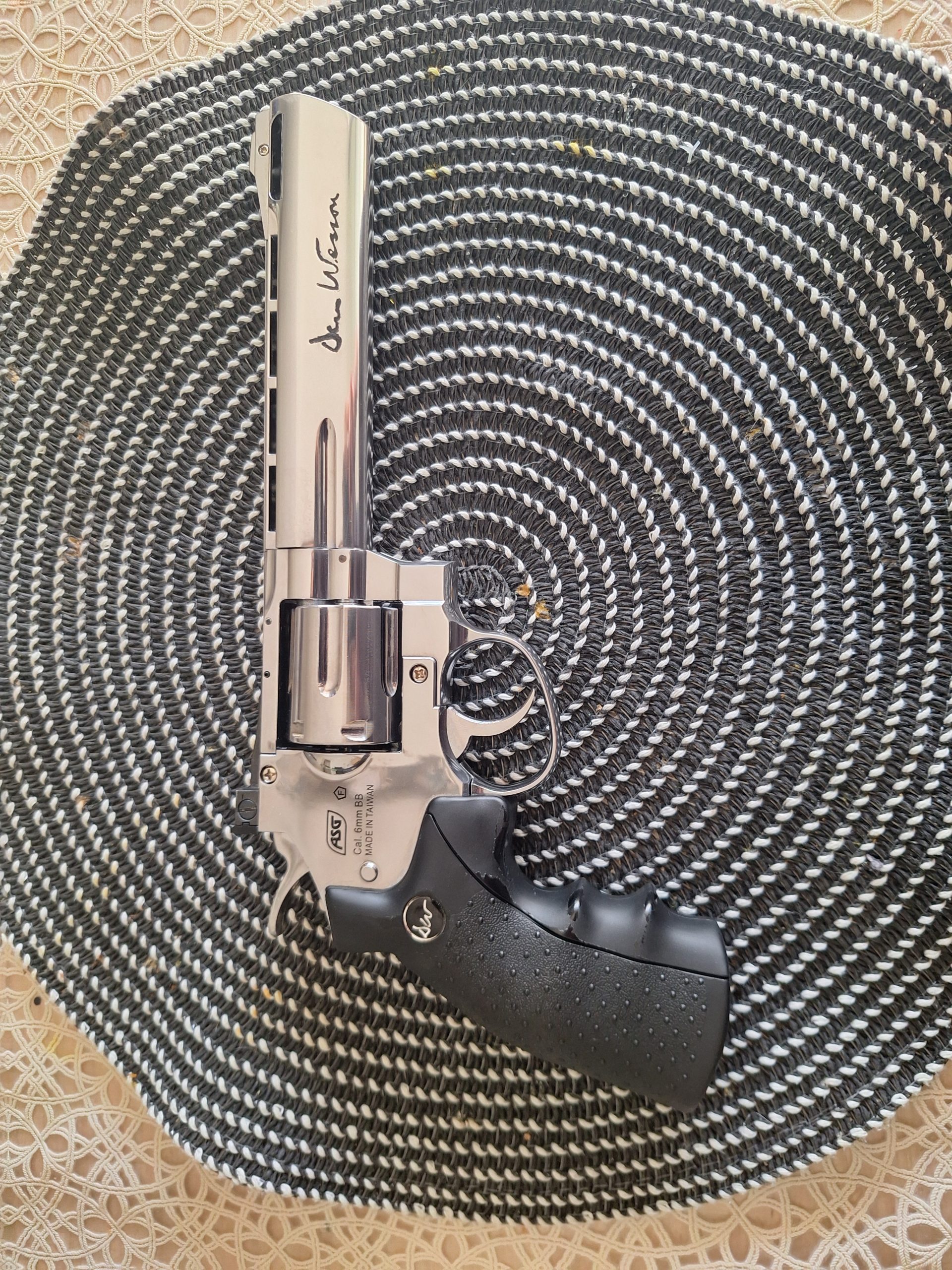Revolver dan wesson 6 ASG