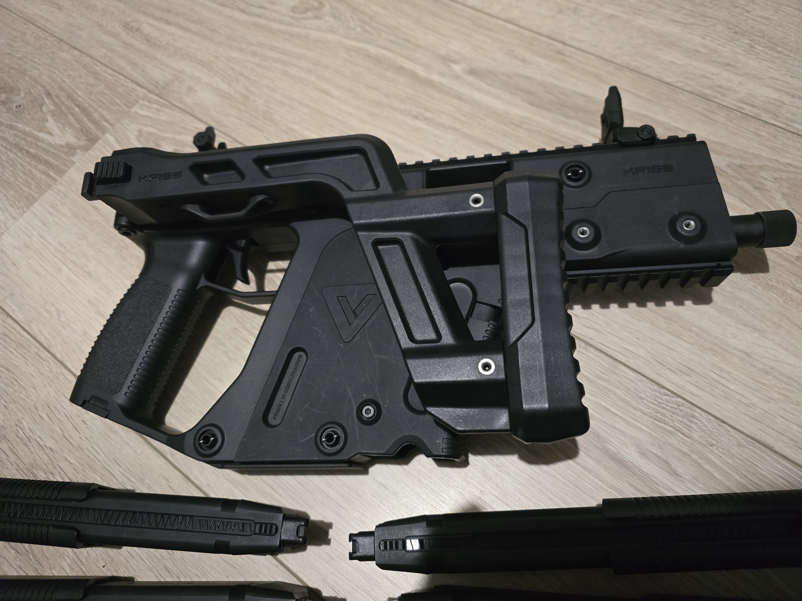 Krytac KRISS VECTOR + 6 chargeurs