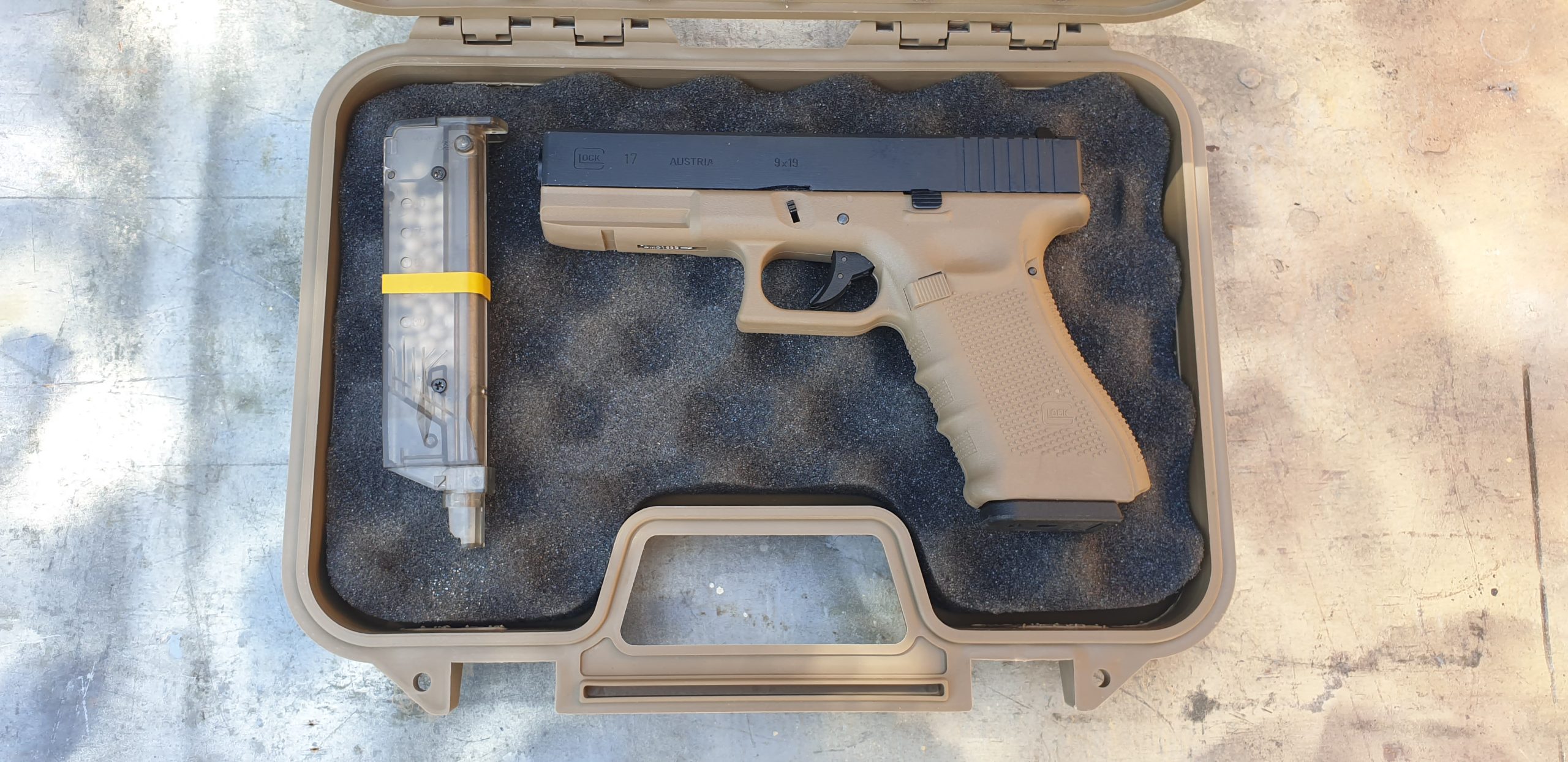 GBB WE HK3P G17 Gen. 4 + malette