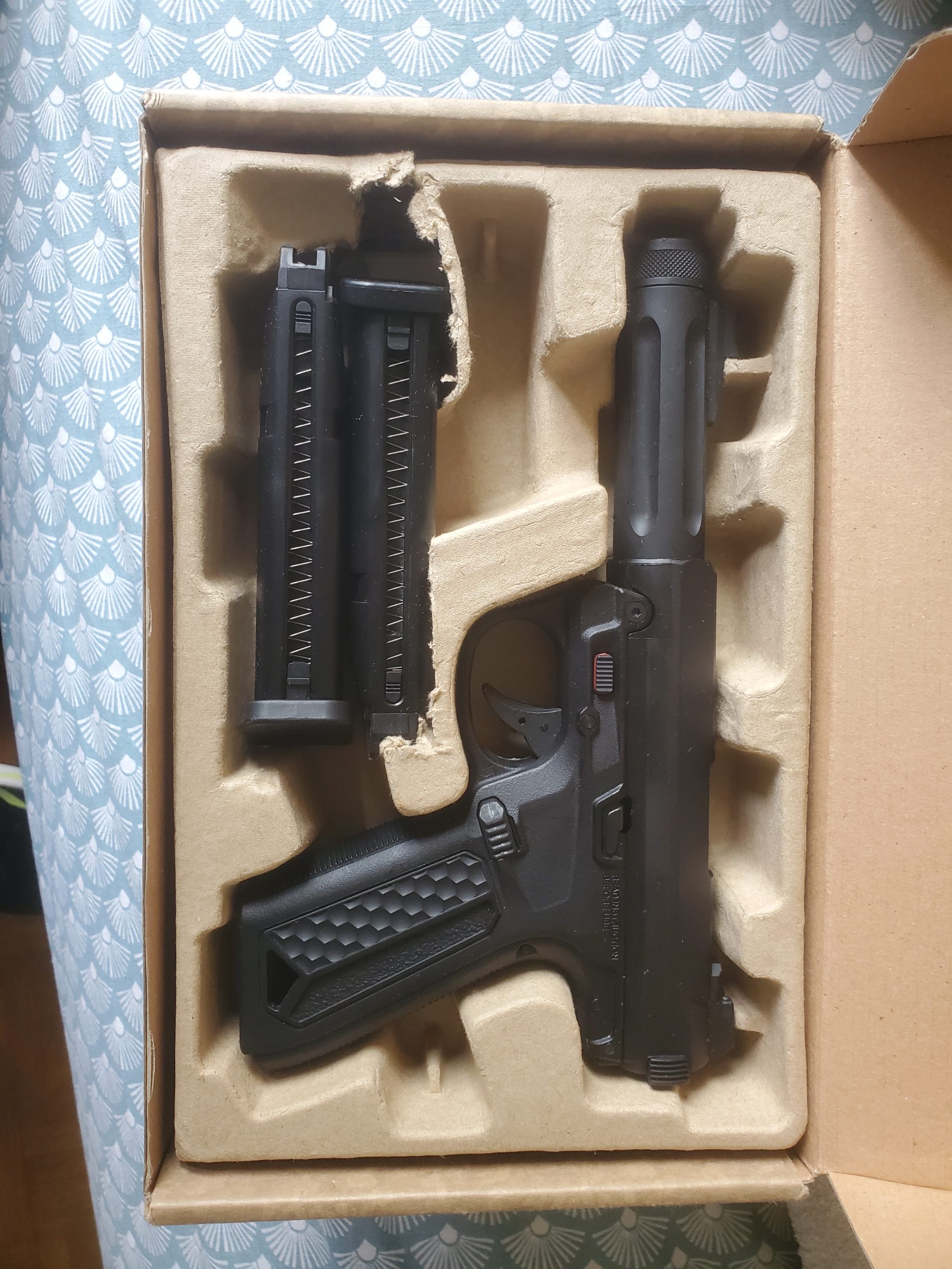 Specna MK18 UPGRADE J'arrête l'airsoft Equipement complet à vendre