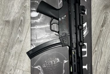 Réplique MP5 VIRTUS XI SECUTOR AEG