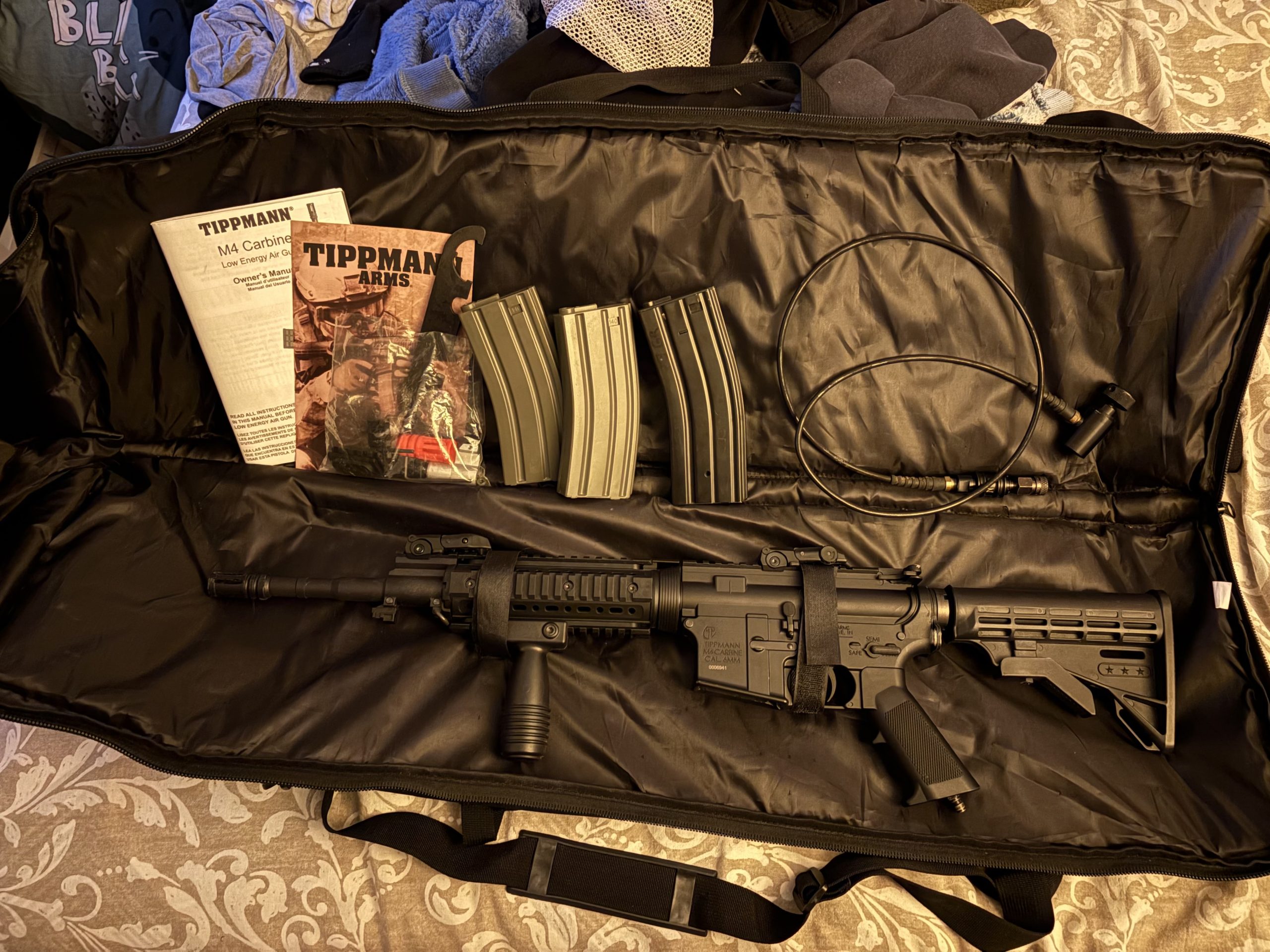 M4A1 TIPPMANN HPA + ACCESOIRES