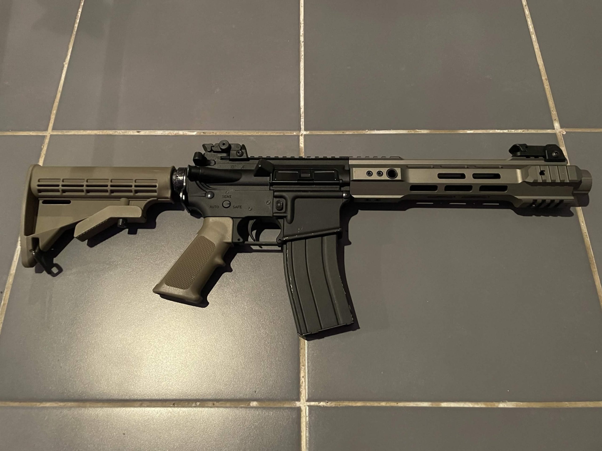 KJWORKS M4 RIS-V3 GBBR