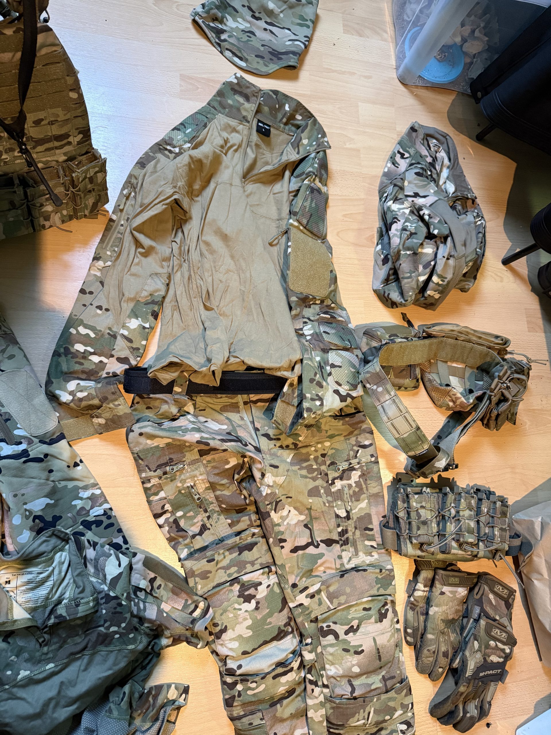 Tenue multicam complète