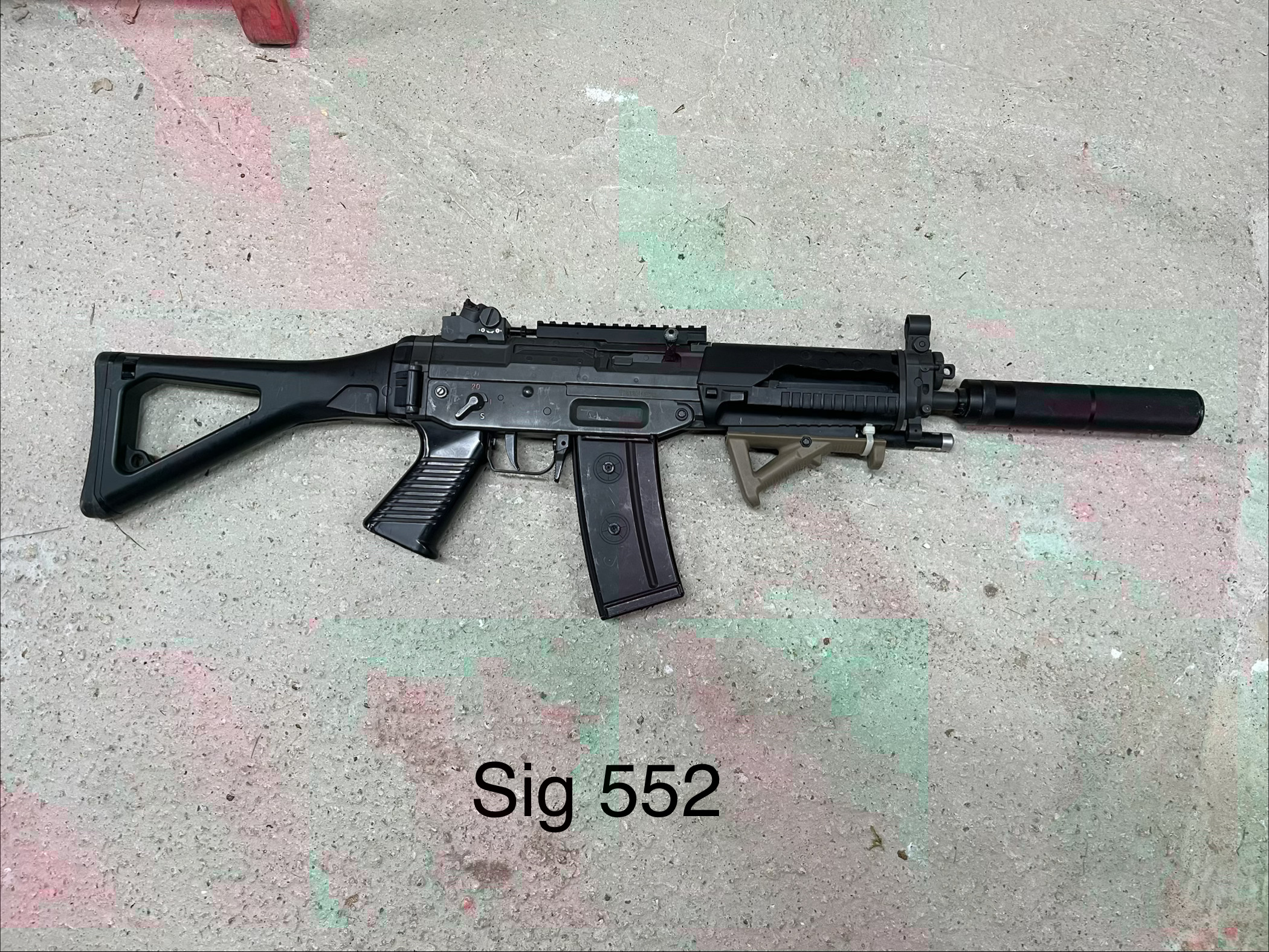 SIG 552