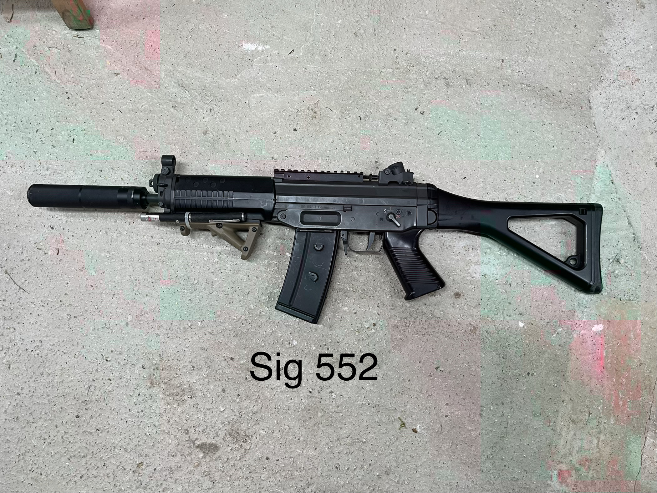 SIG 552