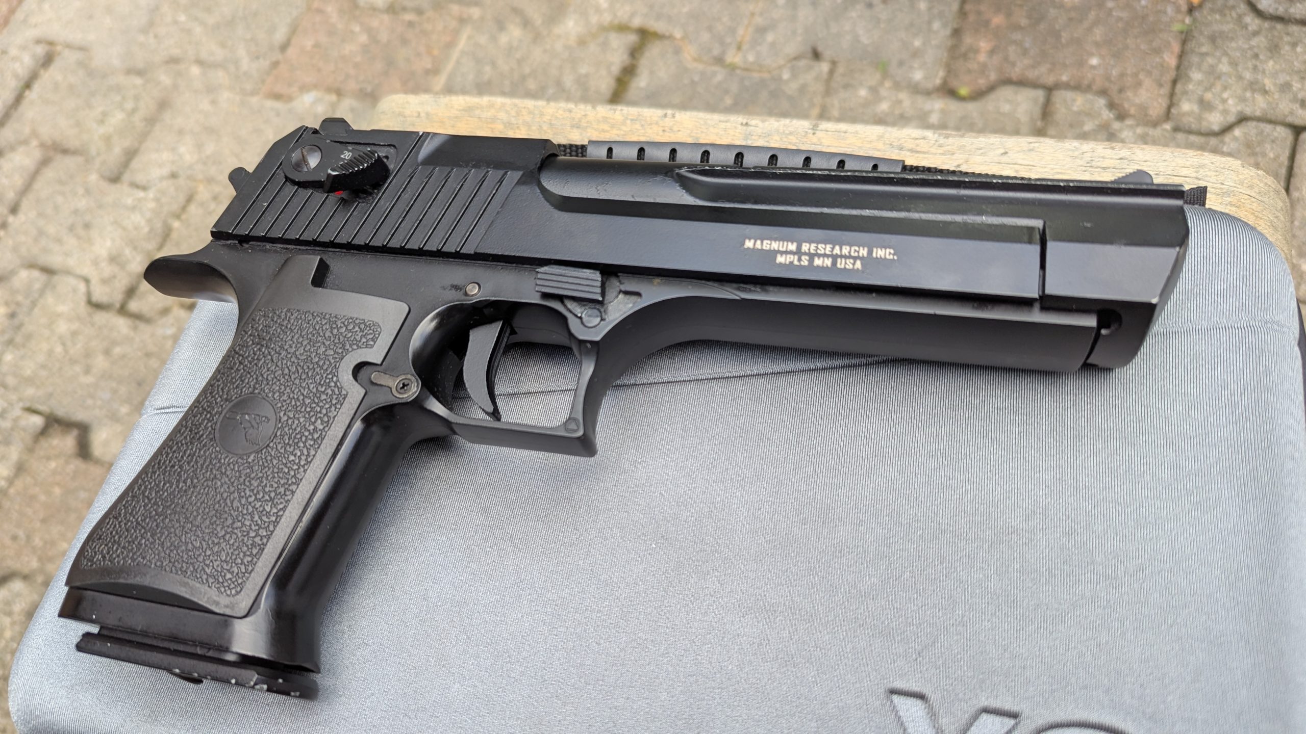 Desert Eagle [Semi & Full-Auto] GBB Métal