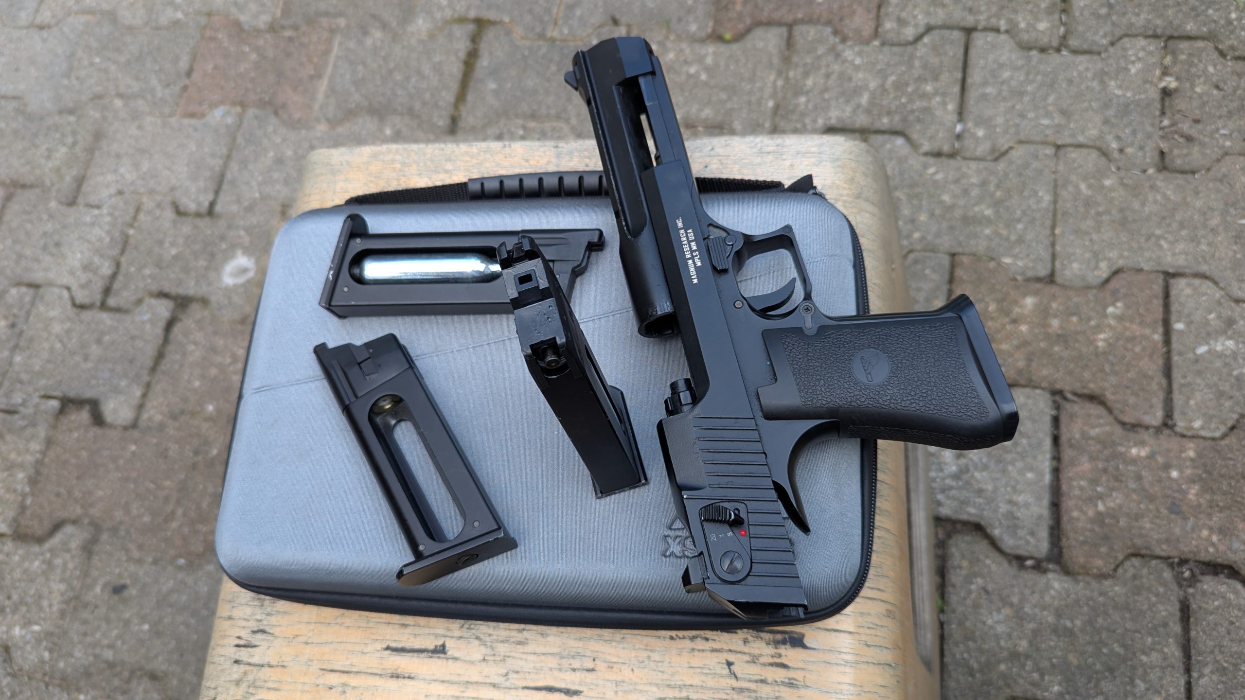 Desert Eagle [Semi & Full-Auto] Blowback