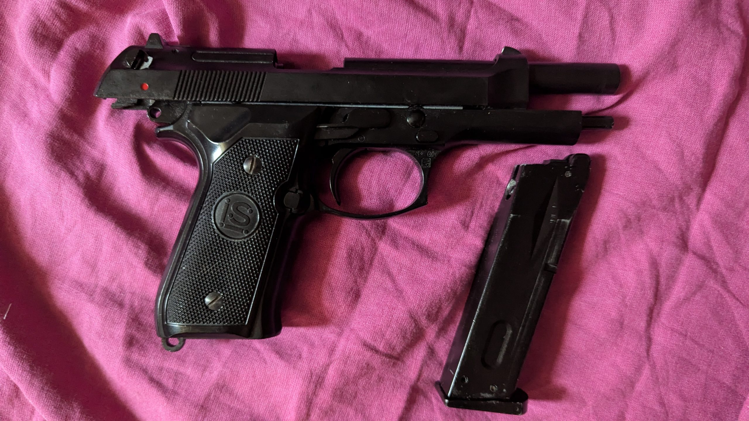 Beretta M9