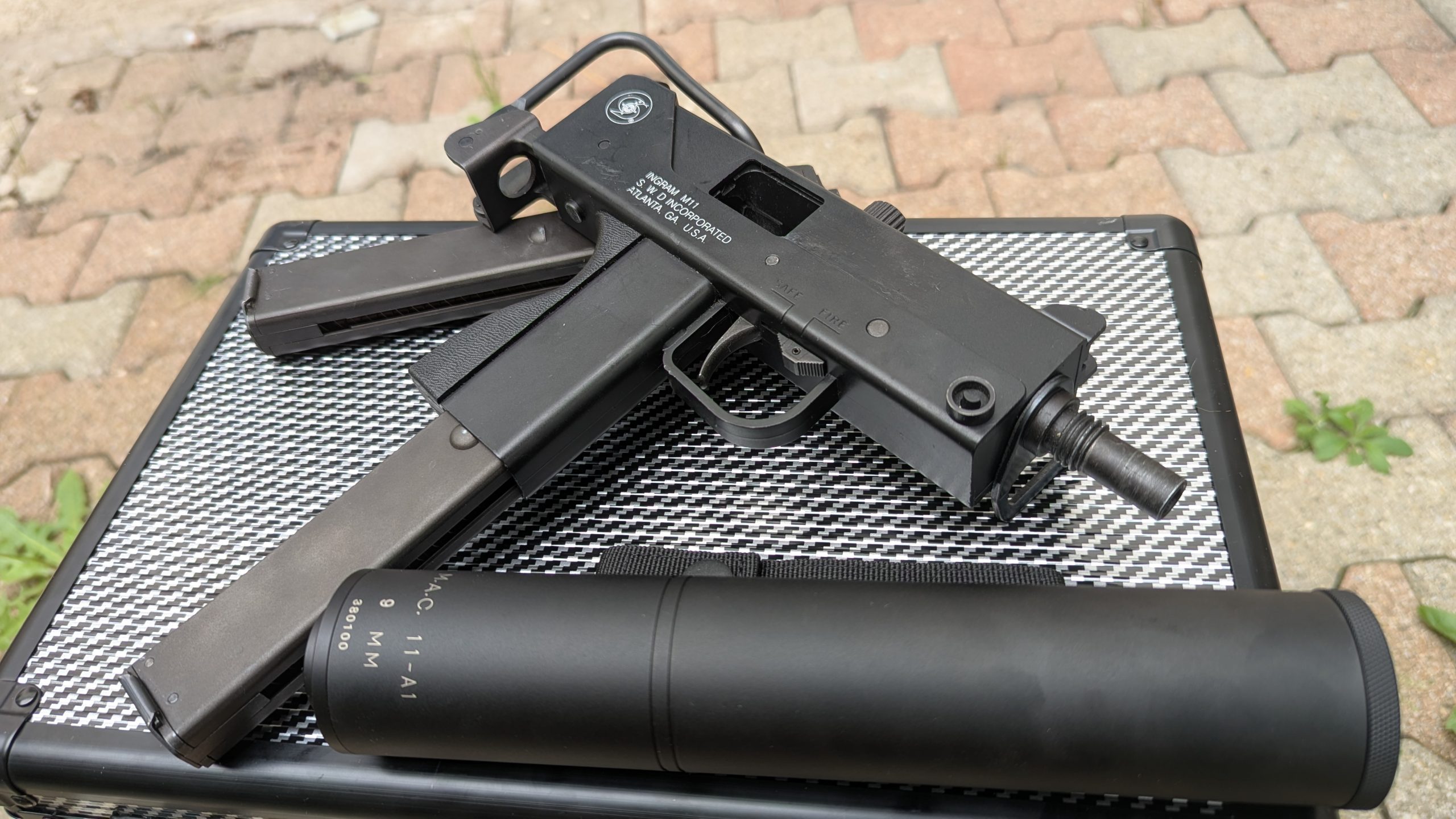 Ingram Mac11 GBB & Accessoires
