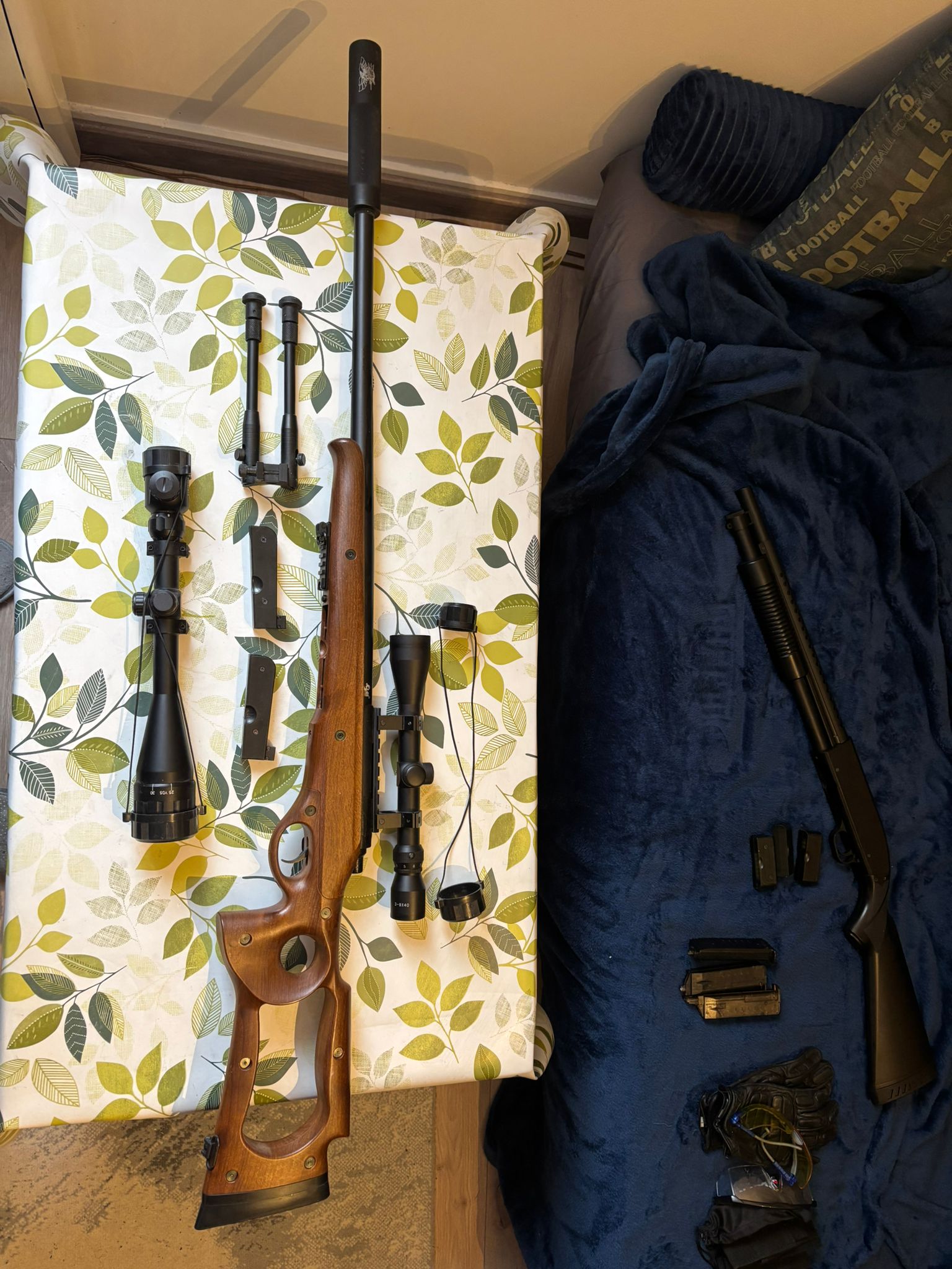 Répliques et accessoires
