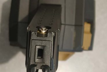 Chargeur Airsoft Glock 17 HFC – 130 billes – Très bon état