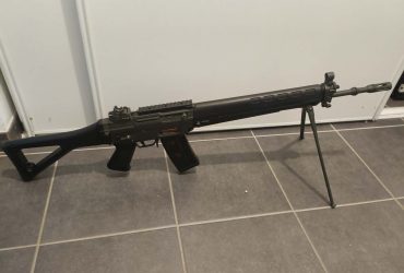 Réplique Airsoft SIG SG550 – Très bon état – Peu utilisée