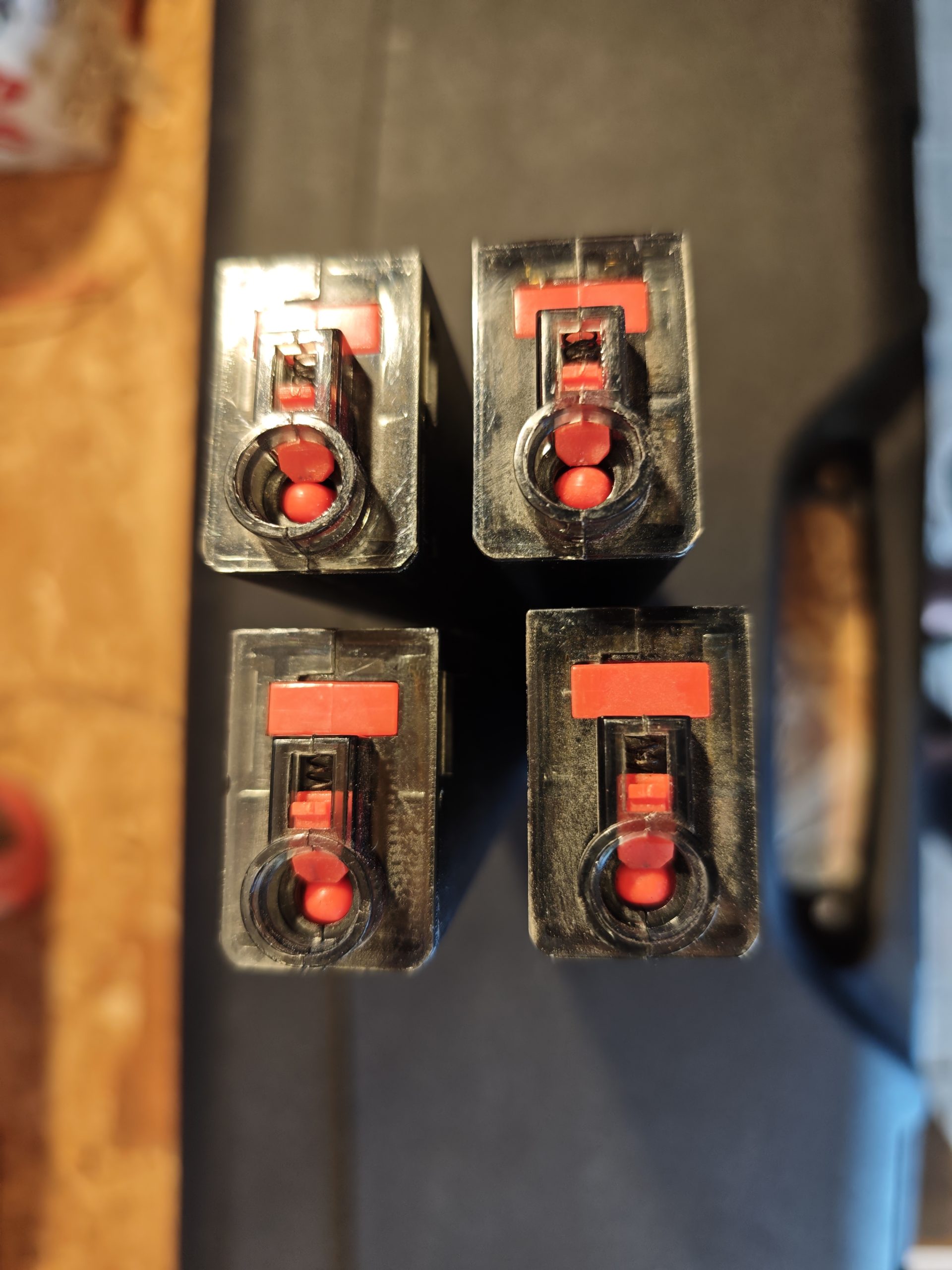 Lot 4 chargeurs ICS PDW9