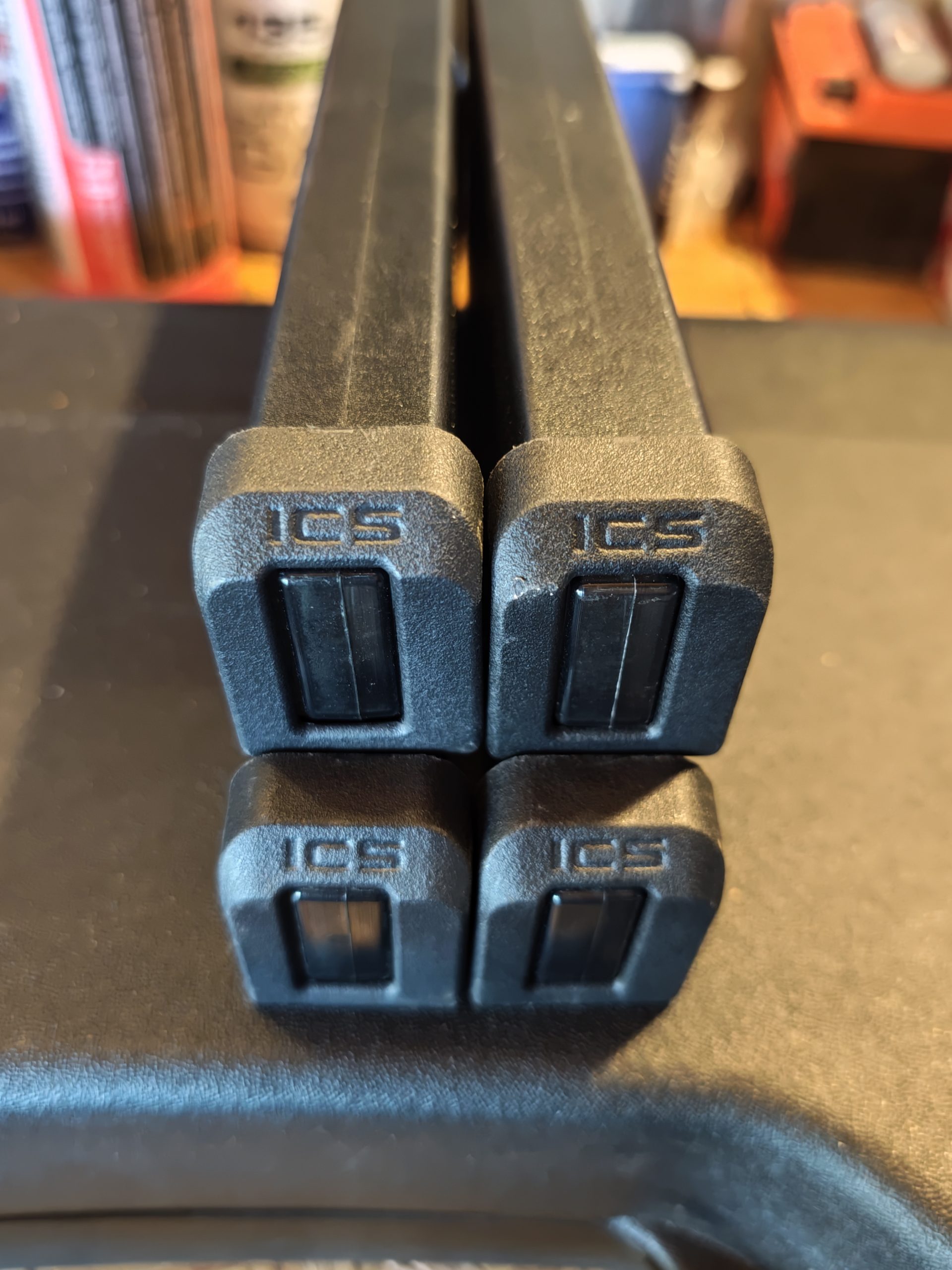 Lot 4 chargeurs ICS PDW9