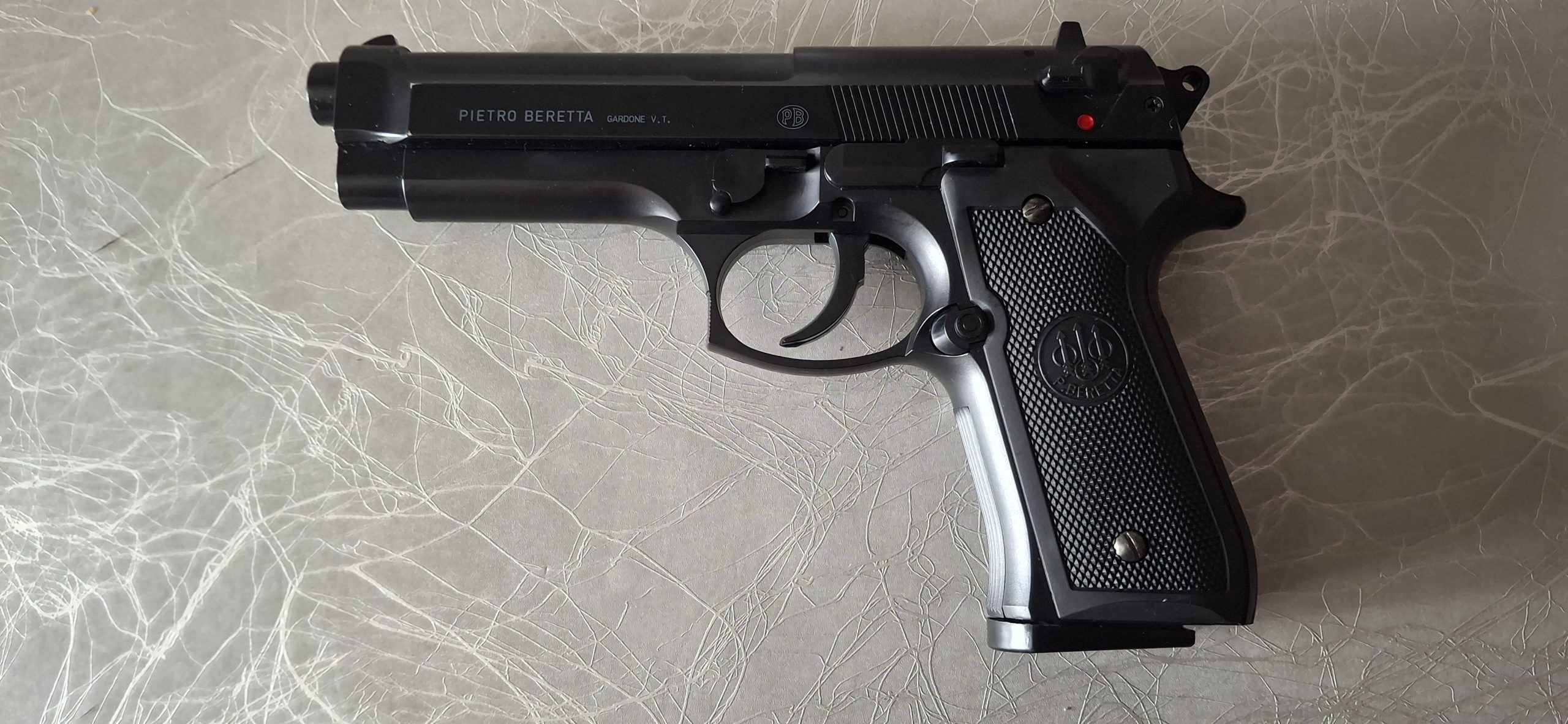Beretta M92FS à ressort culasse métal