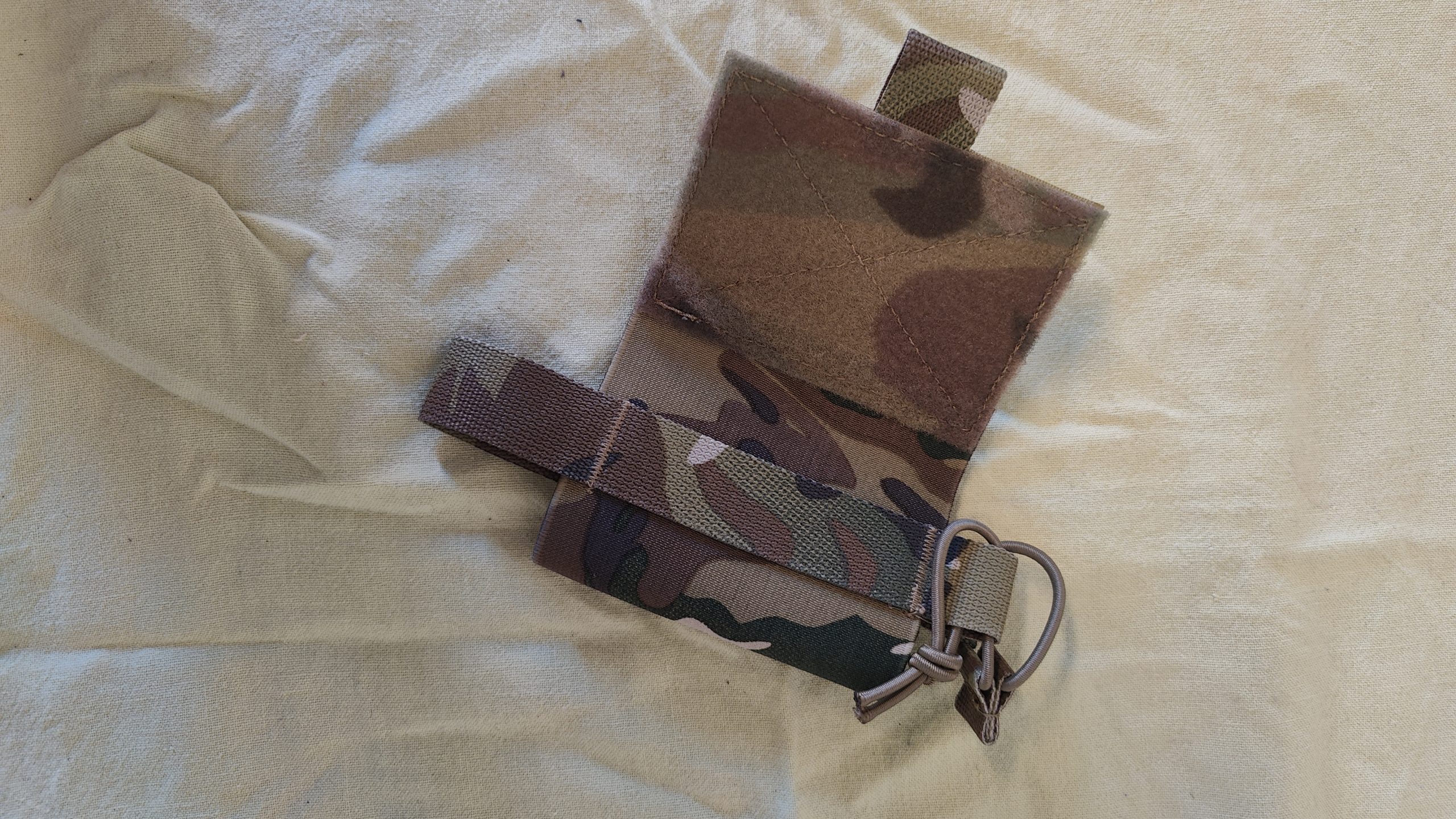 Poche latérale Multicam
