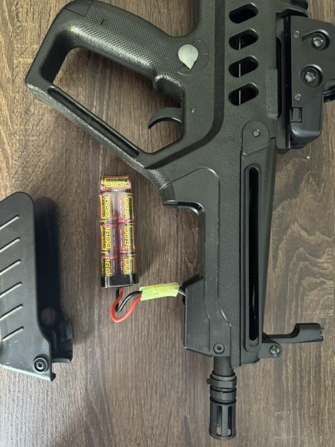 Pack complet Airsoft IWI Tavor 21 AEG (Umarex) + accessoires