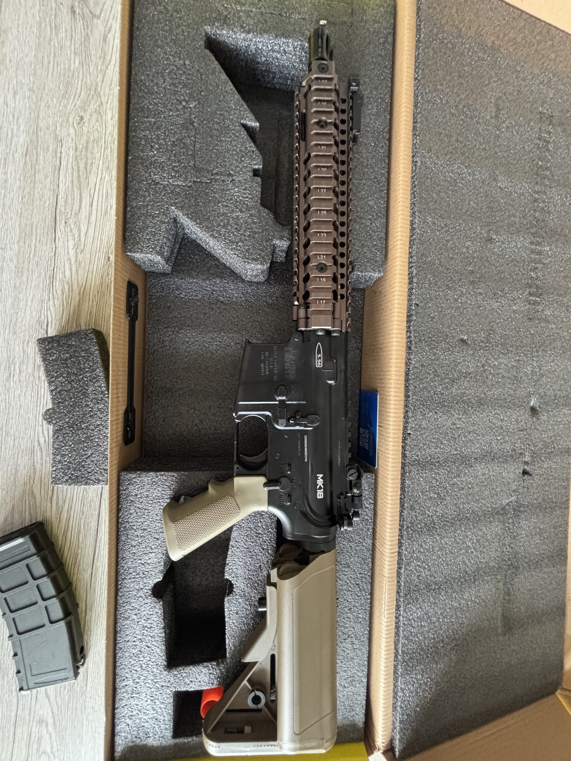 Mk18 mod 1 DANIEL DÉFENSE GBBR golden eagle