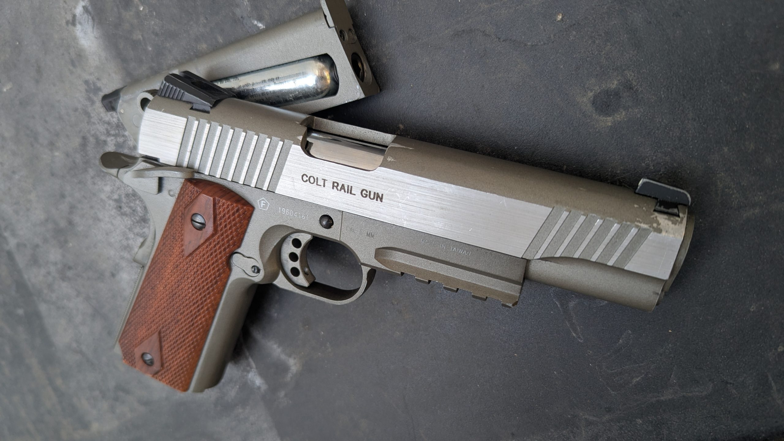 Colt 1911 Stainless Silver Rail