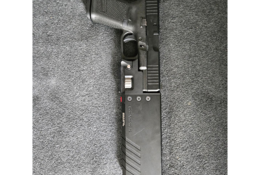 Glock 19 Gen 5 Umarex/VFC GBB + Traceur Genesis