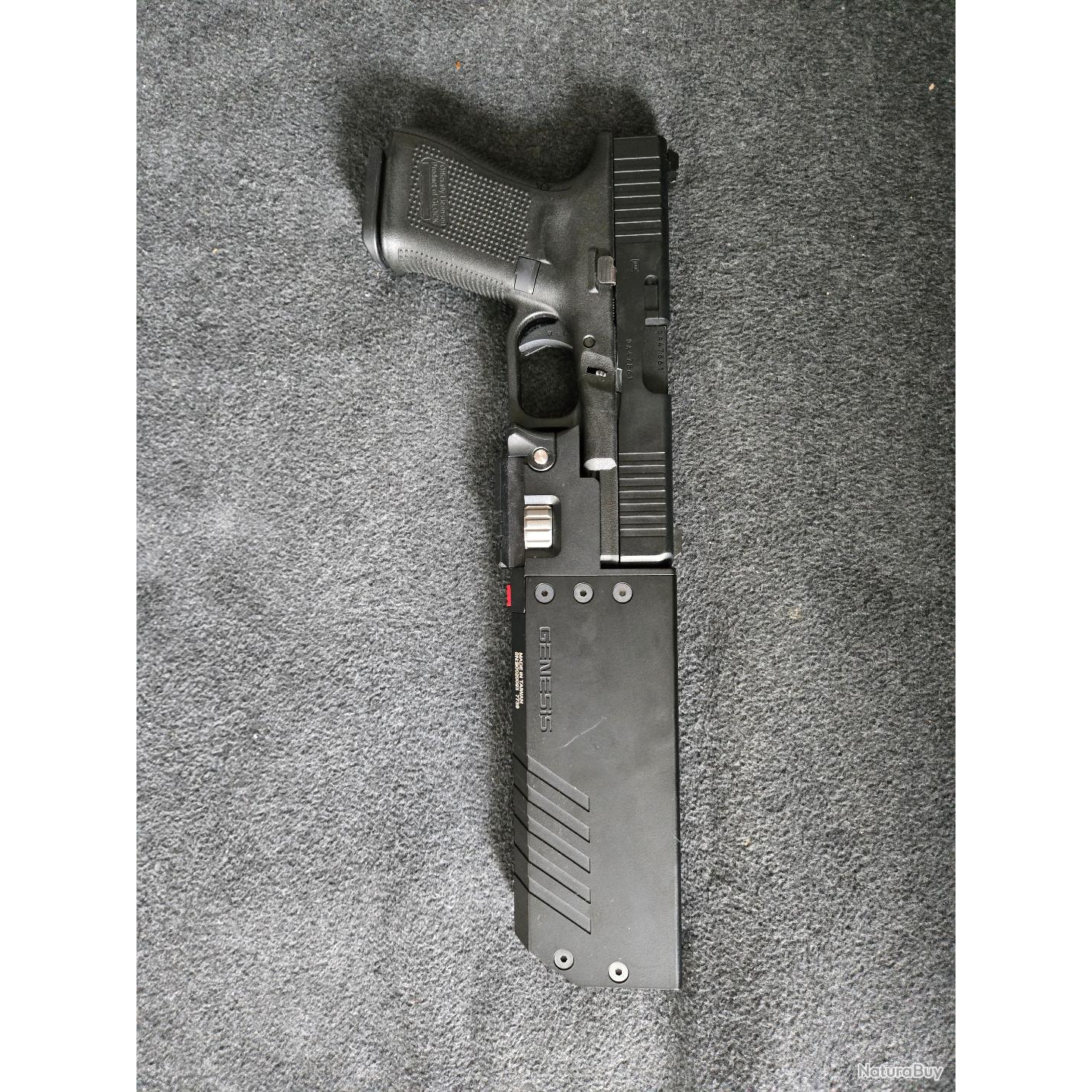Glock 19 Gen 5 Umarex/VFC GBB + Traceur Genesis