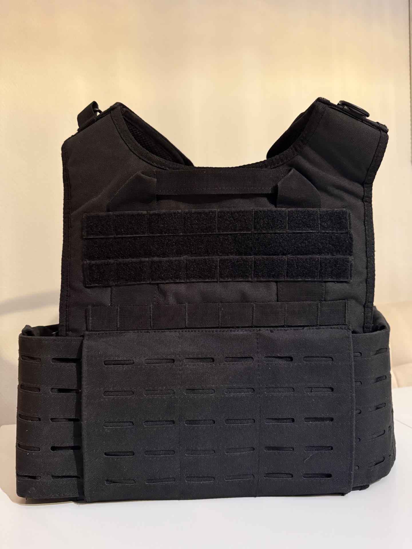 Gilet Tactique Laser Cut Mil-Tec Noir