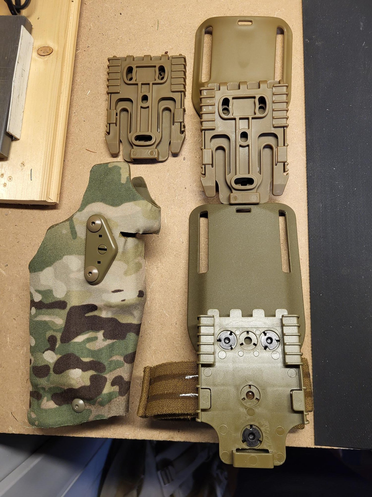 Holster pour Glock 17/19 type SAFARILAND