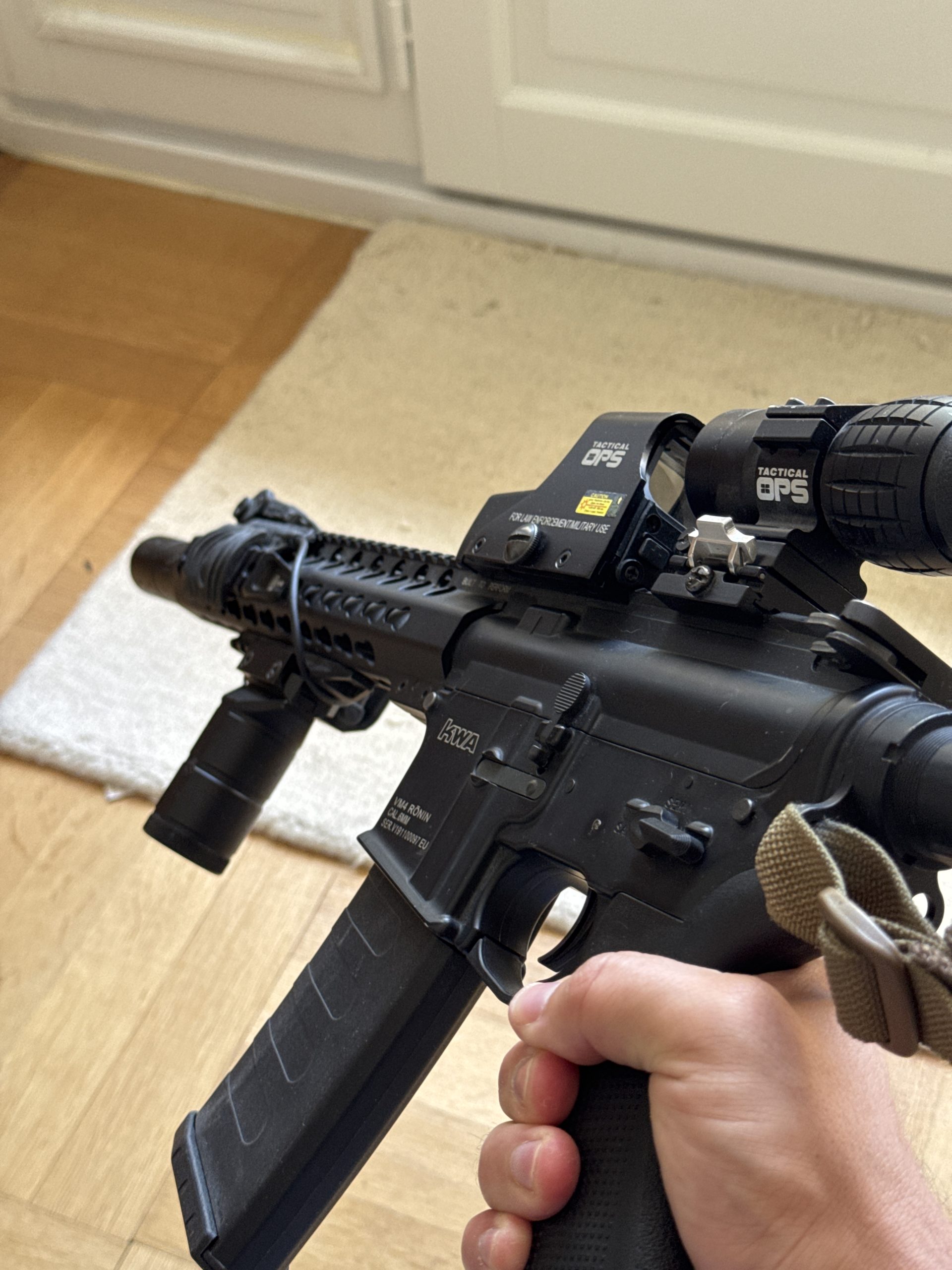 KWA VM4 RONIN
