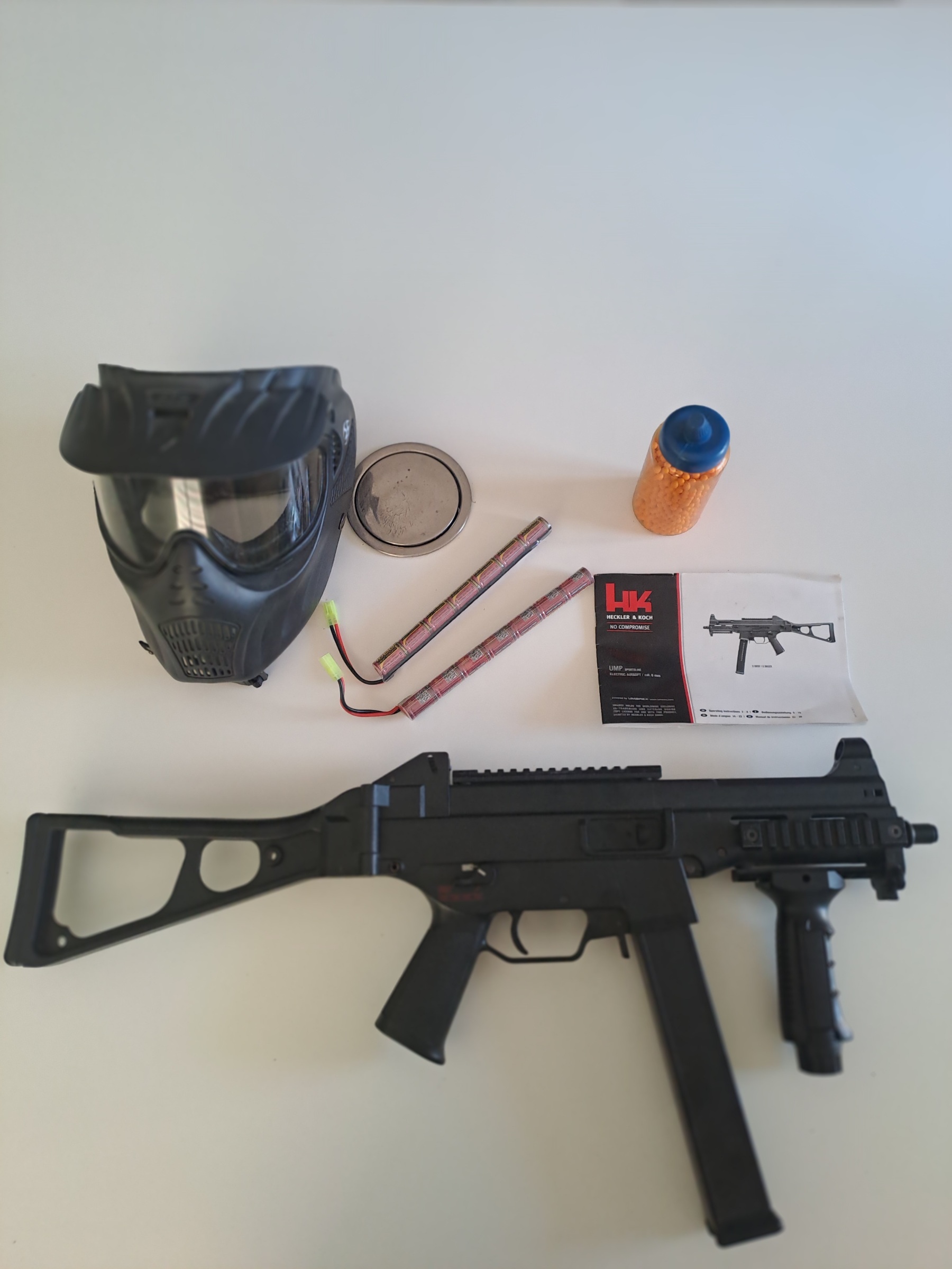 Airsoft réplique de HK 45 de Umarex avec équipement