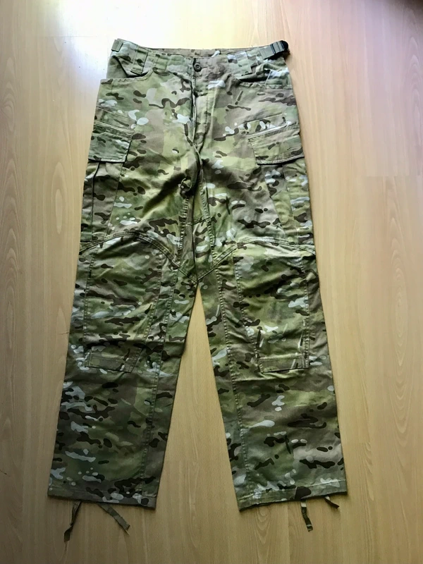 Uniforme forces spéciales Helikon-Tex
