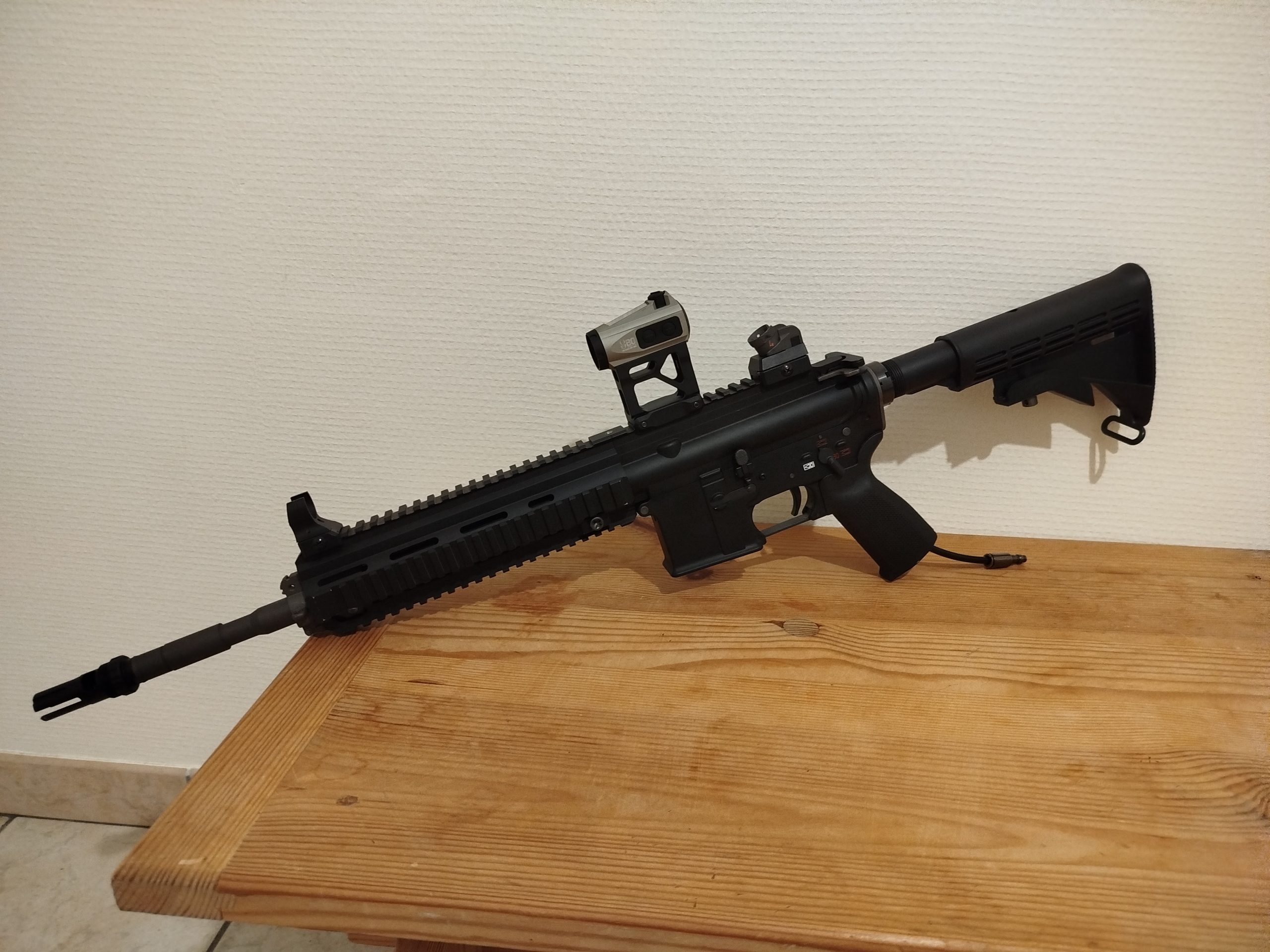 Daytona hk 416. Ouvert a la négociation