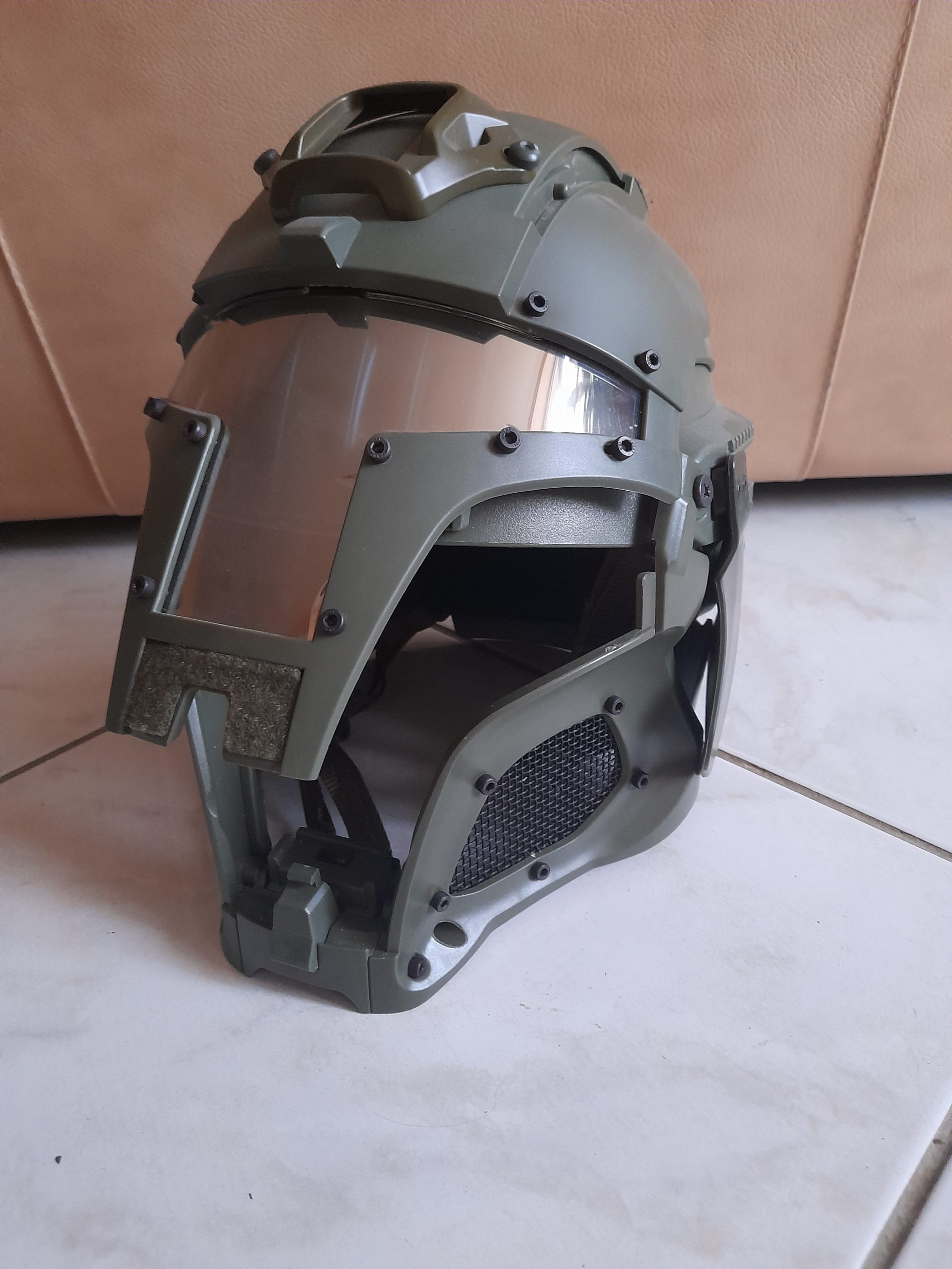 Casque masto