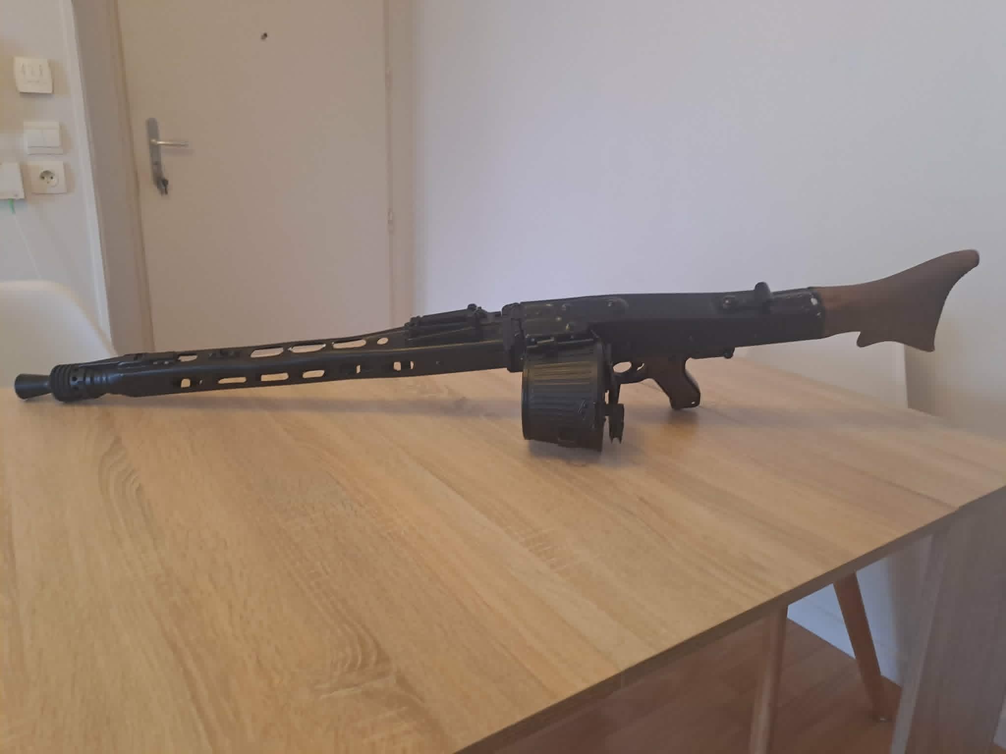 MG-42 AGM/S&T (Pour bricoleur)