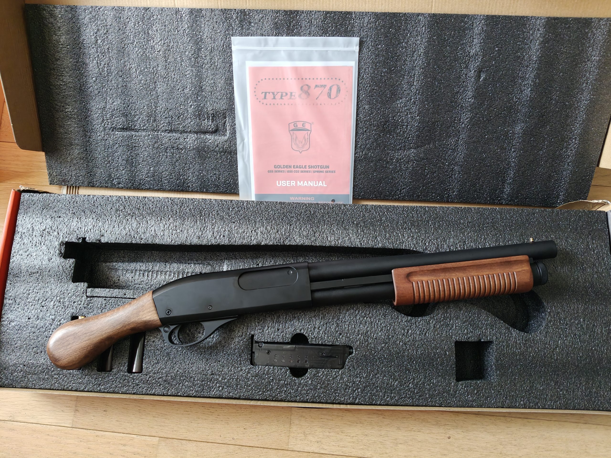 Fusil à pompe à gaz Type 870 Golden Eagle