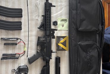 Colt M4A1 Short Keymod Airsoft + accessoires + lot complet – Full métal