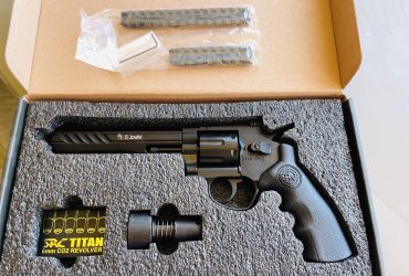 SRC TITAN 6" CO2 Full Metal Airsoft Revolver Black ! Neuf