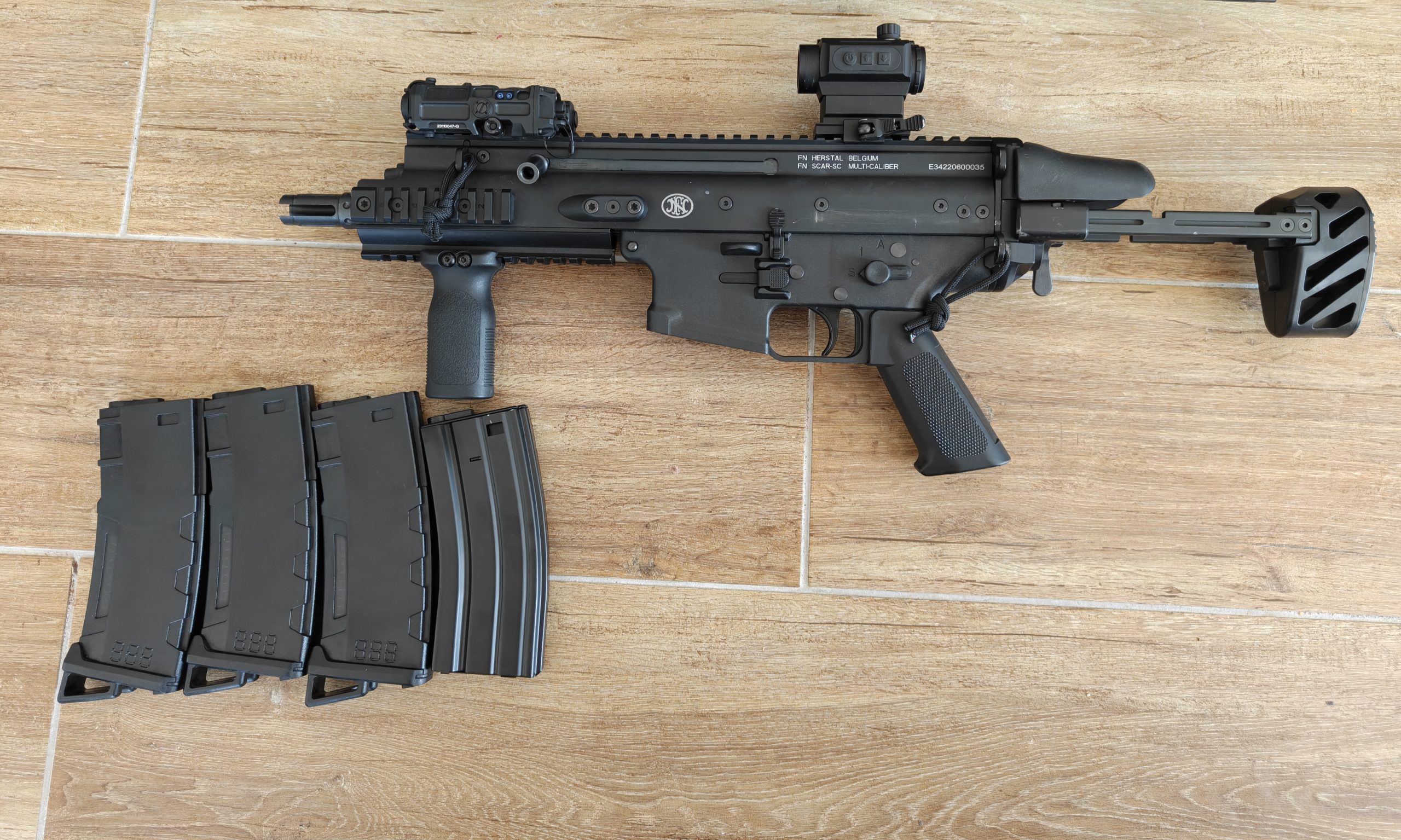 FN Scar SC Bolt + Leviathan bluetooth + Red Dot