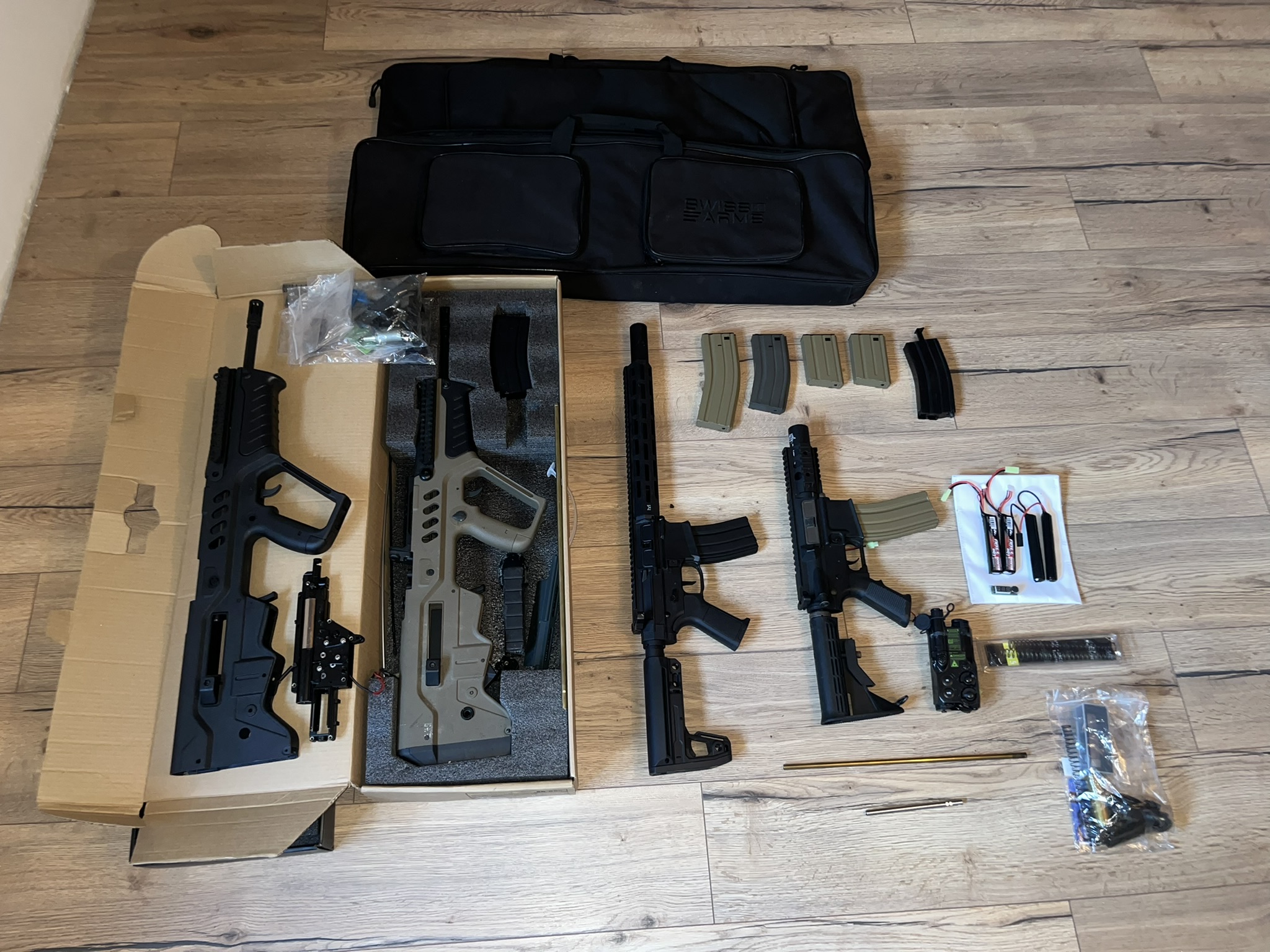 Lot complet repliques et pieces