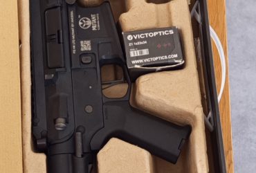 ​[Pack] Ares Amoeba Mutant AM-003-BK + Red Dot Victoptics Z1 + Batterie LiPo & Chargeur