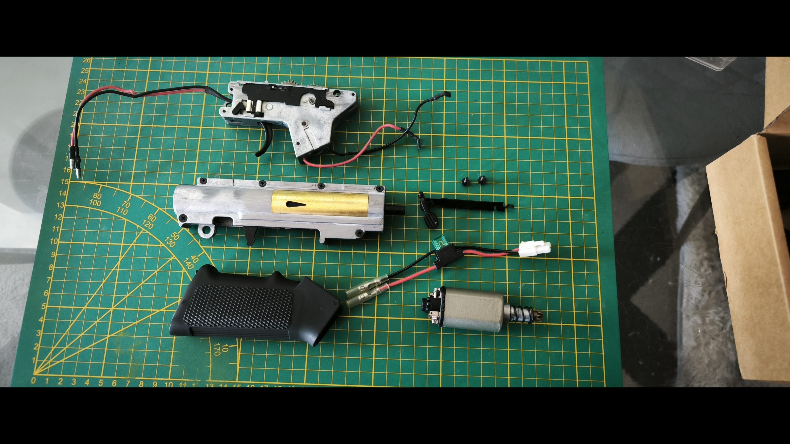 ICS M4 Complete Gear Box w/ Wiring Gears and Trigger Assembly