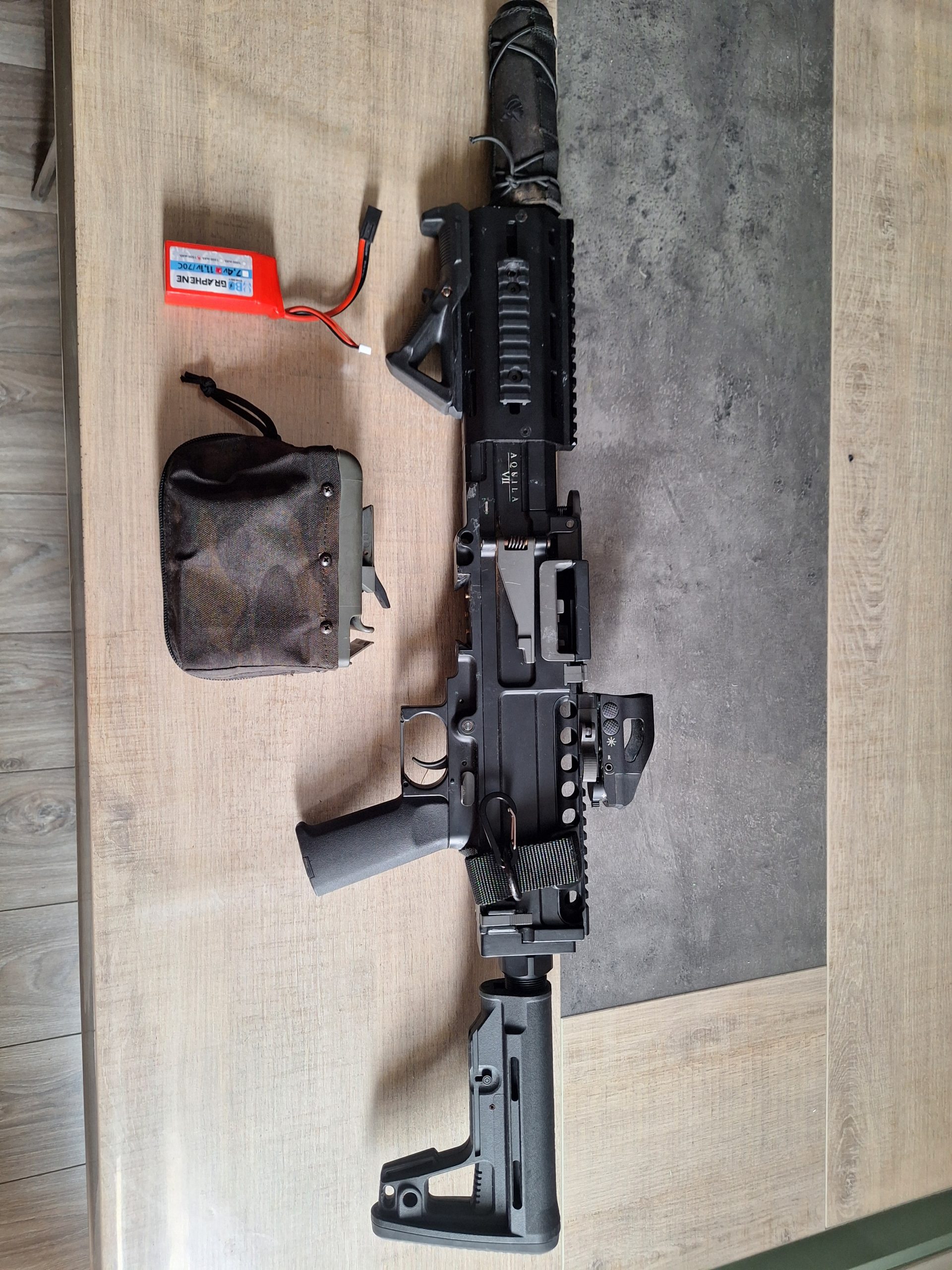 Lmg aquila vii
