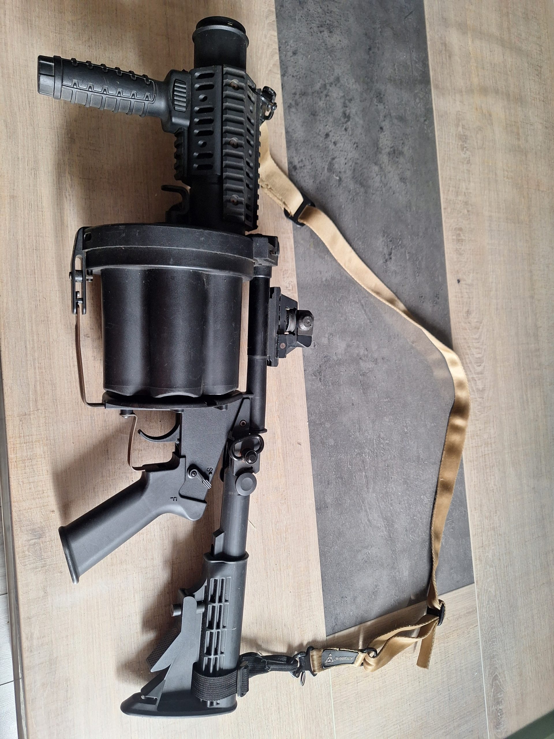 Lance grenade ics 6 coups