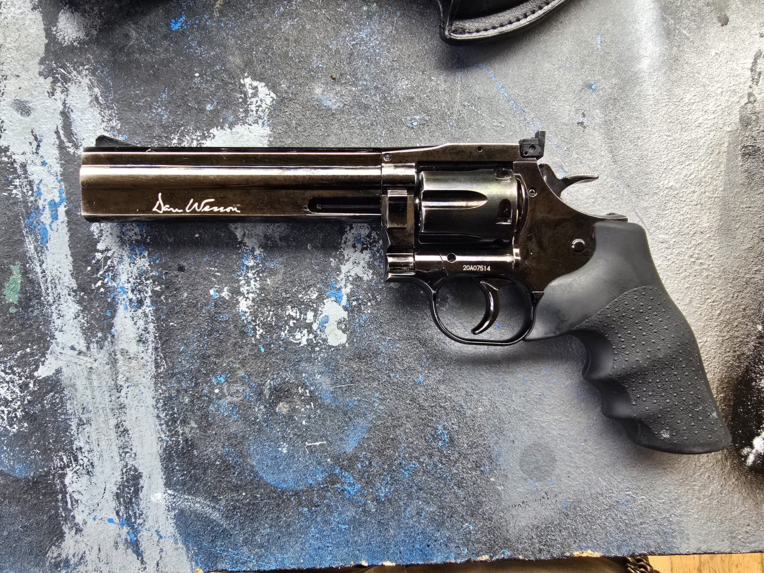 Dan wesson 715