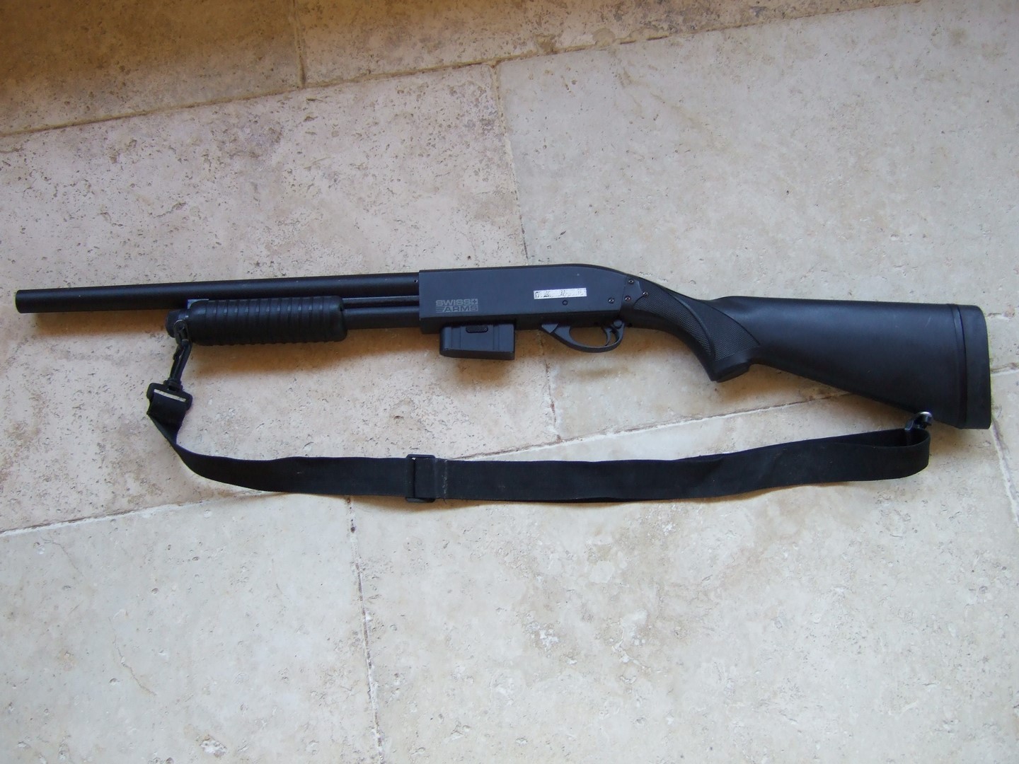 Réplique Airsoft SWISS ARMS SHOTGUN Full Métal