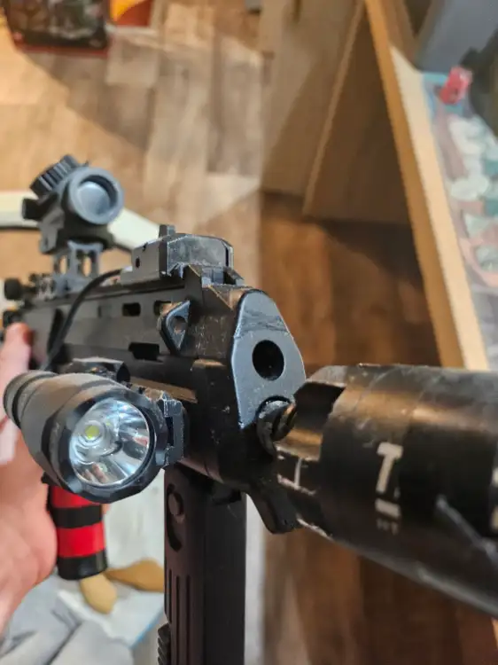 MP7A1 Tokyo Marui + accessoires